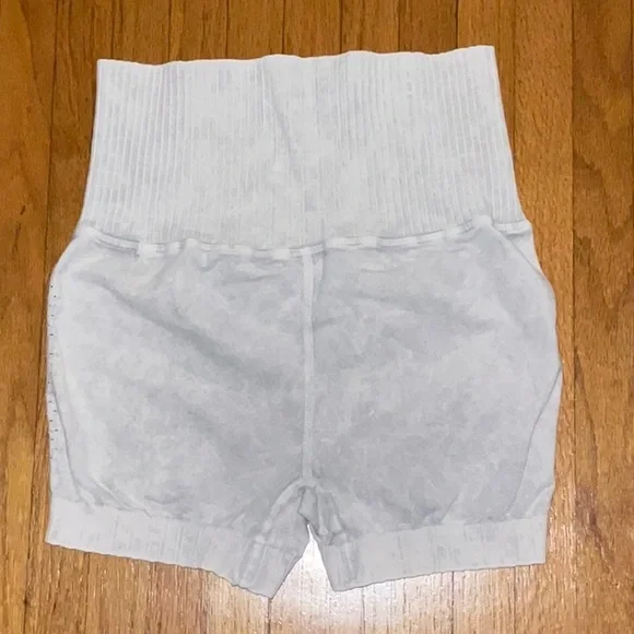 🤍NWOT FREE PEOPLE GOOD KARMA RUNNING  SHORTS - Picture 5 of 6